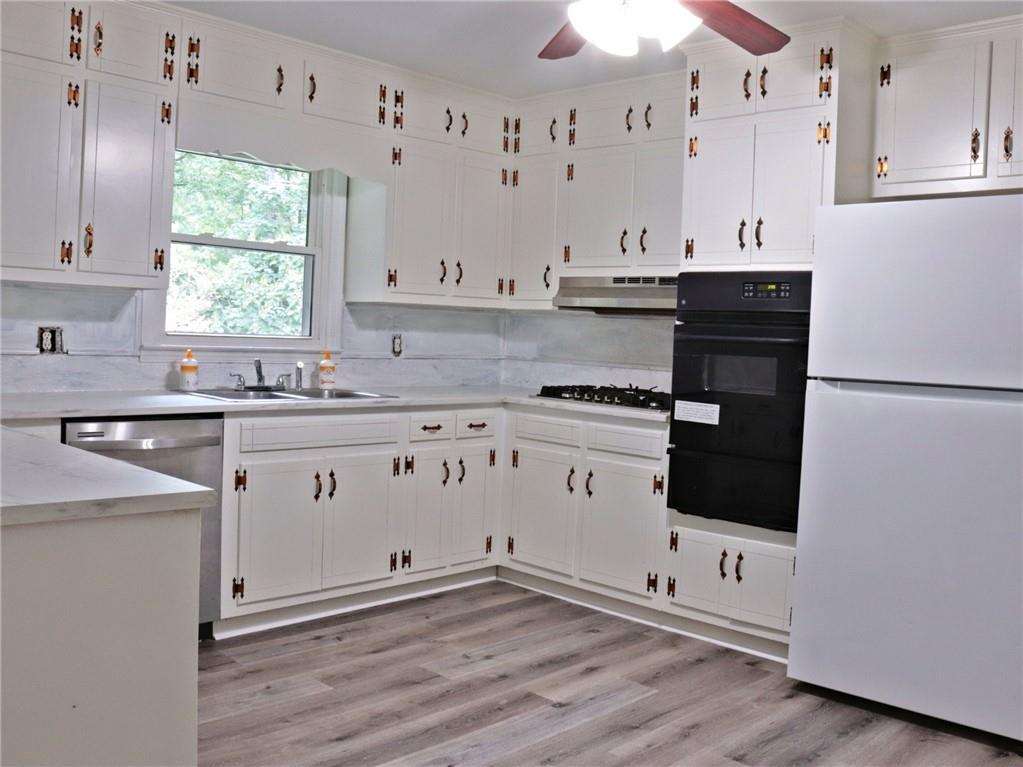 4840 Cowan Road Property Photo 8