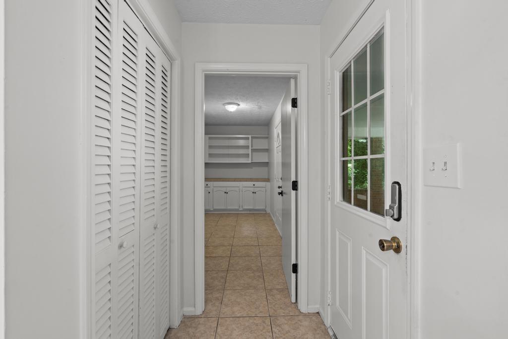 246 Barbara Lane Sw Property Photo 16