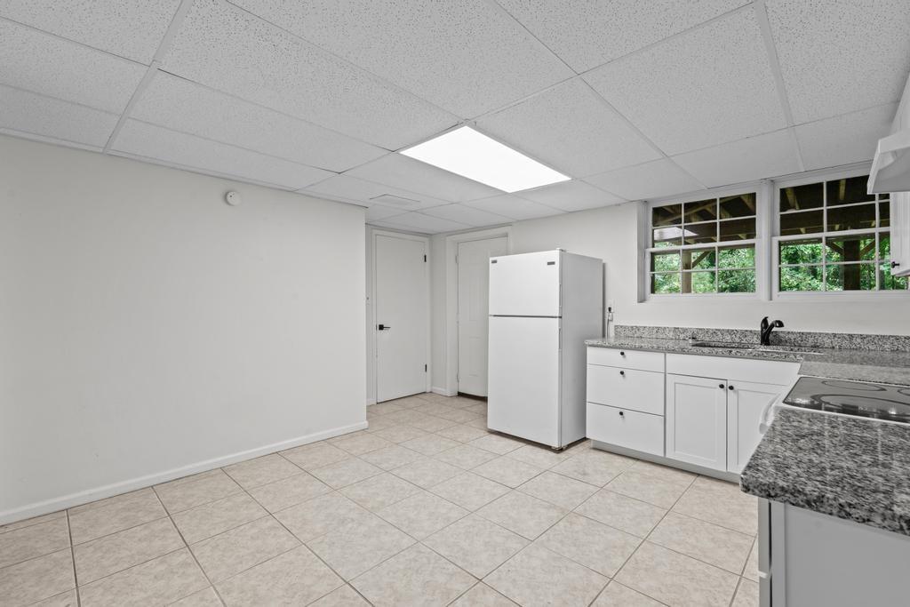 246 Barbara Lane Sw Property Photo 34