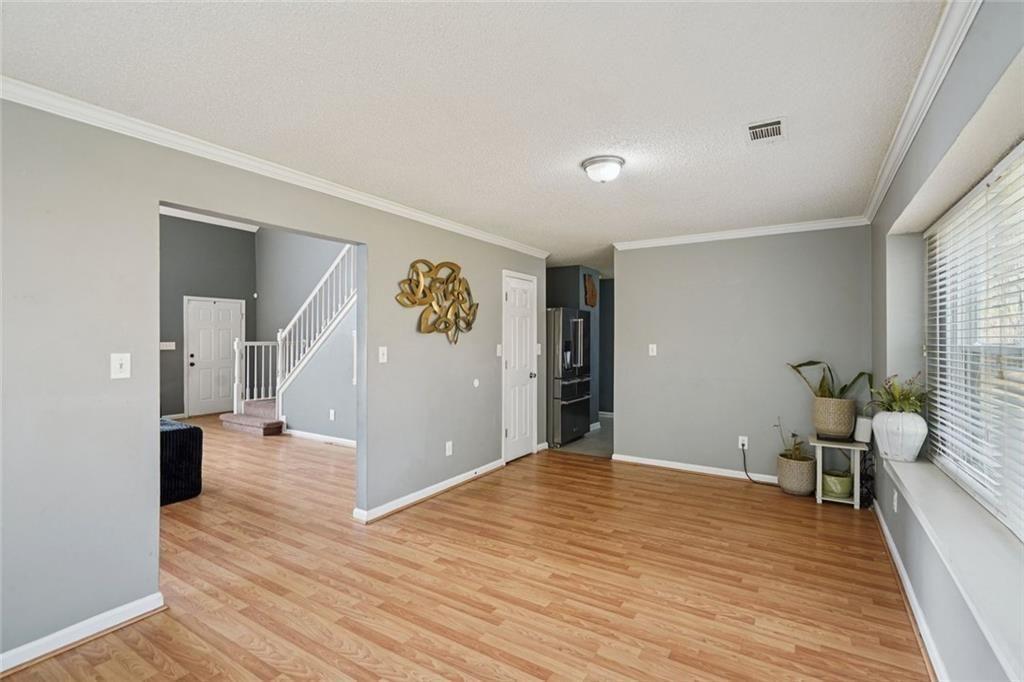 2100 Green Tree Court Property Photo 12