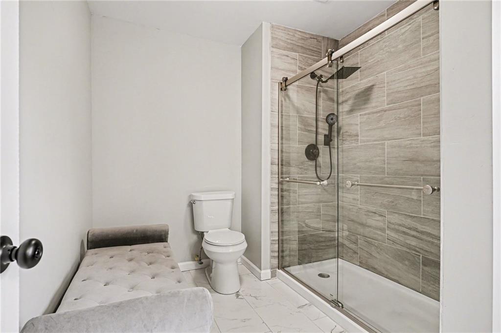 2955 Peeksville Road Property Photo 6