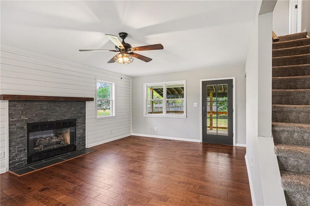 2955 Peeksville Road Property Photo 11