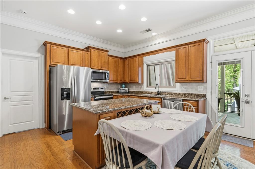 160 Parkside Lane Property Photo 13