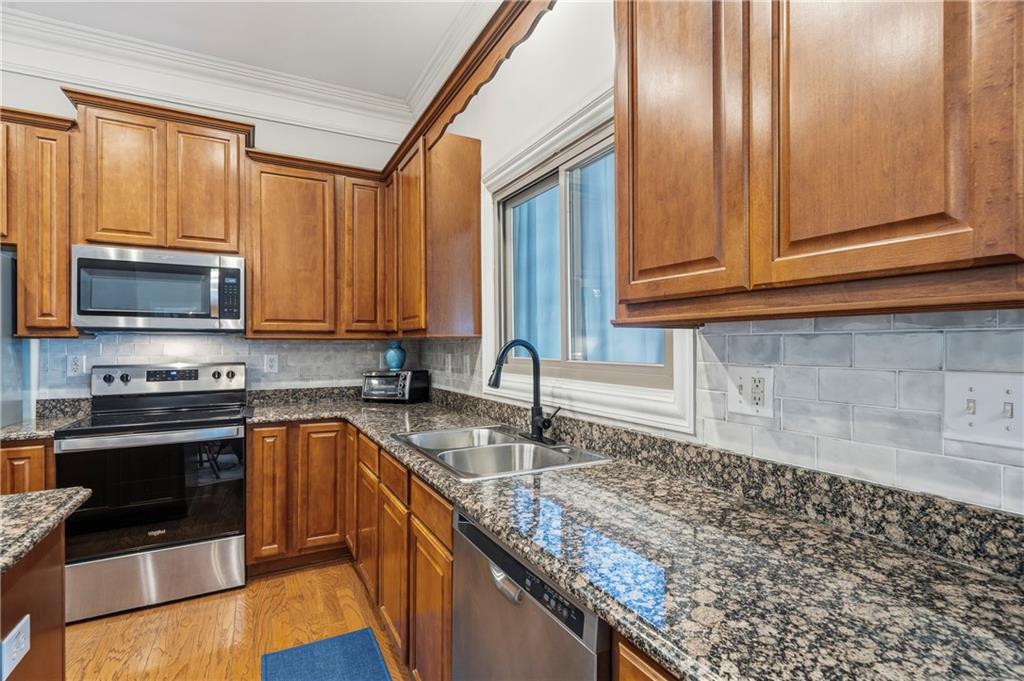 160 Parkside Lane Property Photo 14