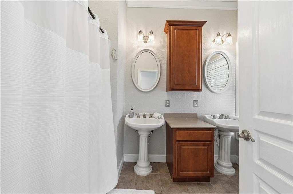 160 Parkside Lane Property Photo 30