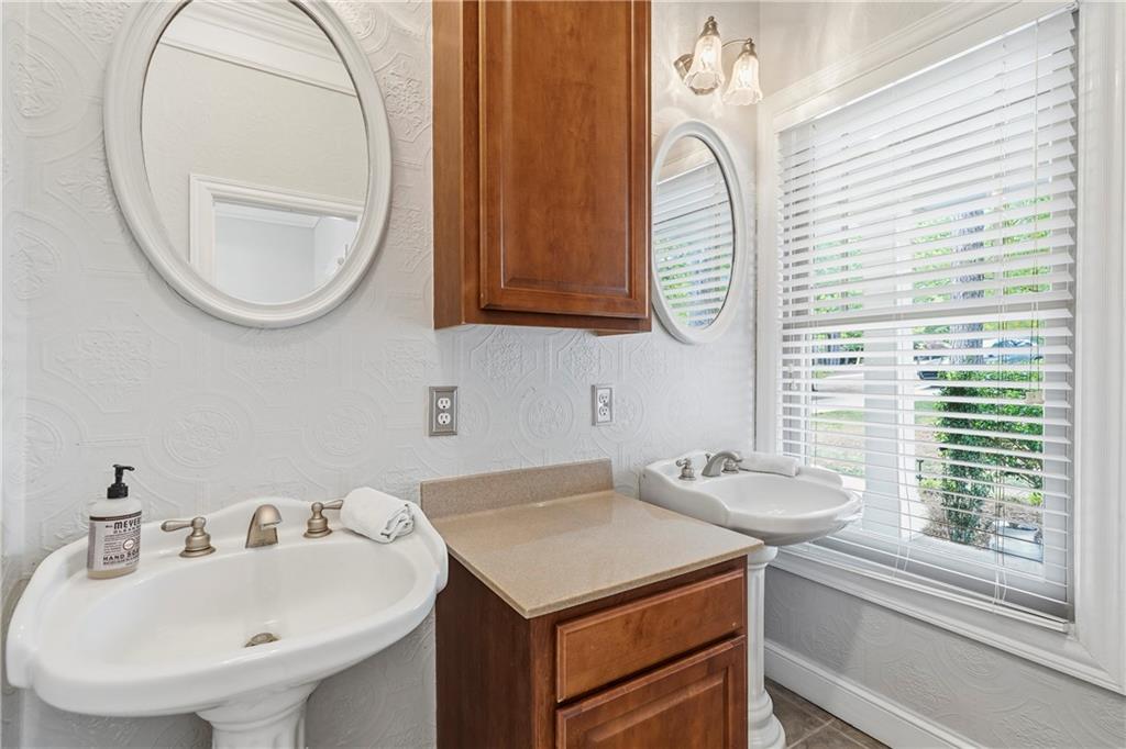 160 Parkside Lane Property Photo 31