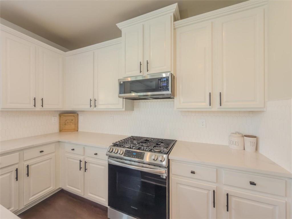 45 Streamside Drive Property Photo 17