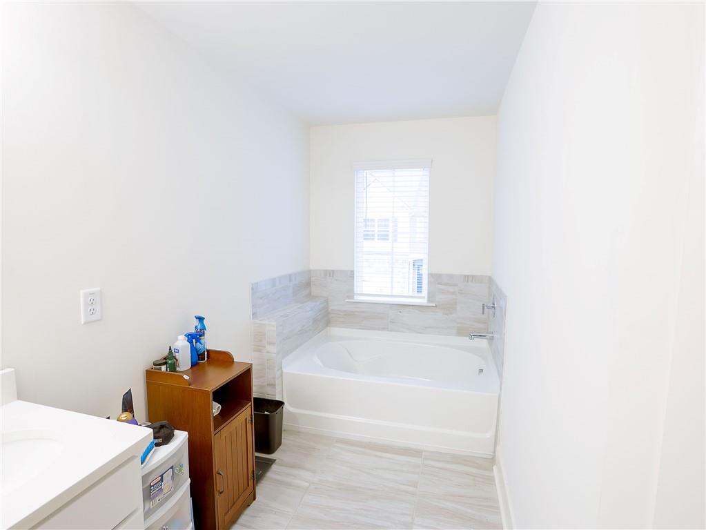 7724 Baron Road Property Photo 13