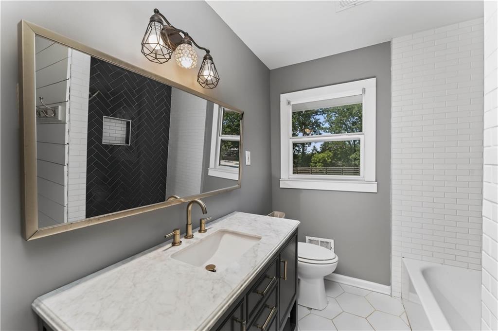 511 Bart Manous Road Property Photo 17