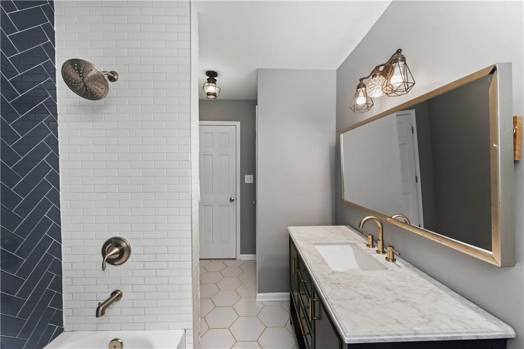 511 Bart Manous Road Property Photo 18