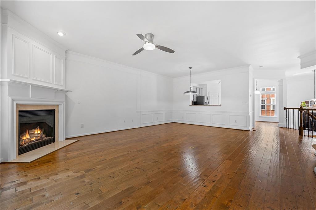 2844 Loftview Square Property Photo 6