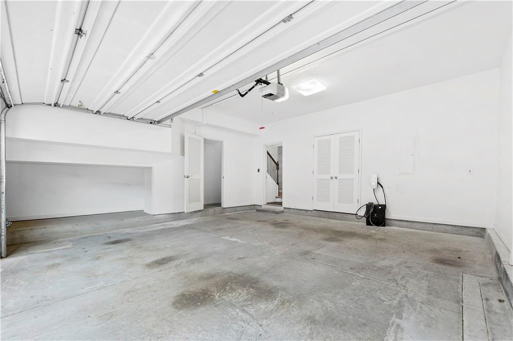 2844 Loftview Square Property Photo 39