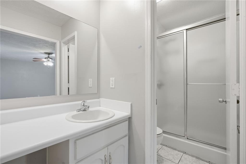 1384 Huntsmen Glen Property Photo 28