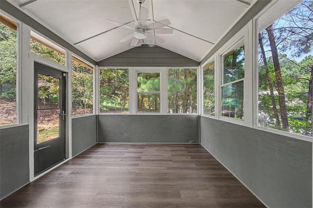 115 Silver Trace Property Photo 44
