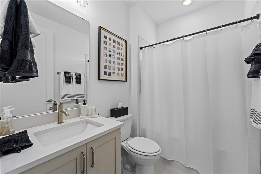 1045 Pine Bark Lane Property Photo 24