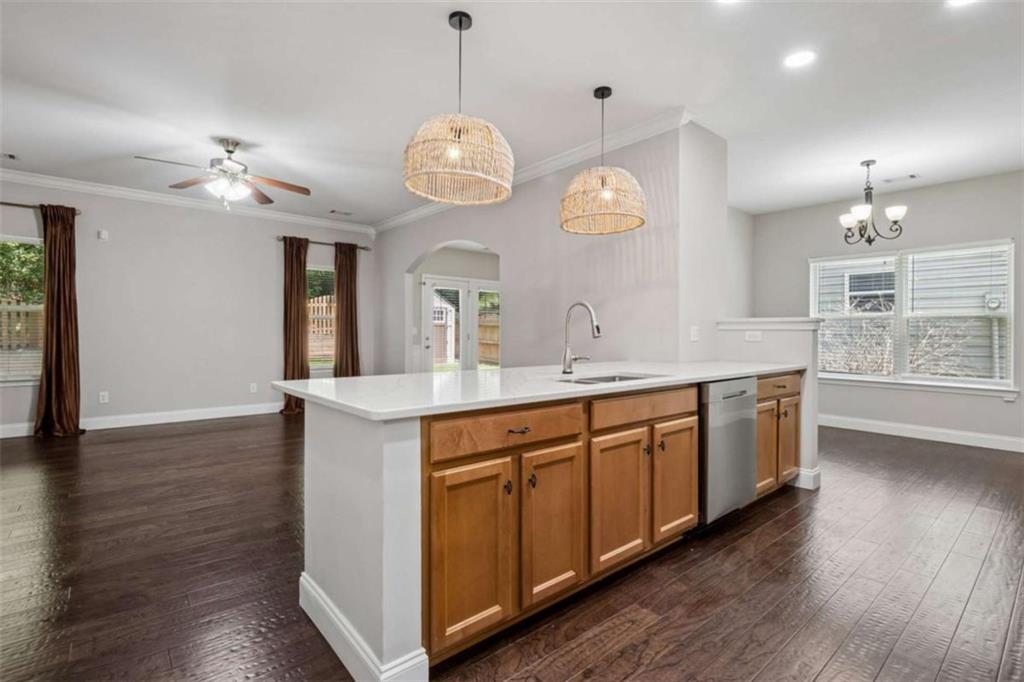 7051 Silk Tree Property Photo 4