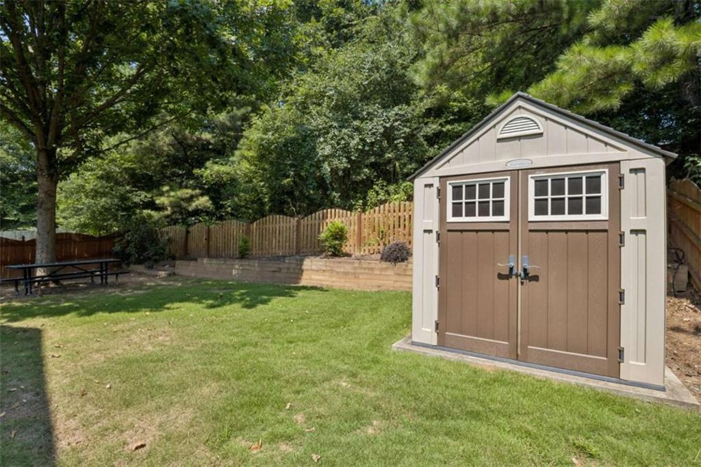 7051 Silk Tree Property Photo 47