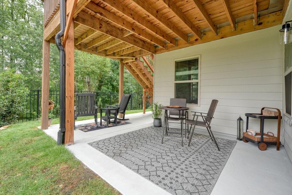 409 Mcdaniel Place Property Photo 63