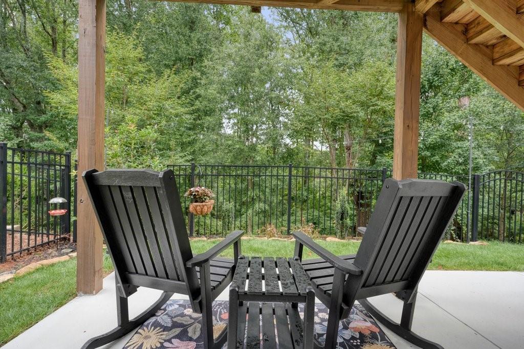 409 Mcdaniel Place Property Photo 64