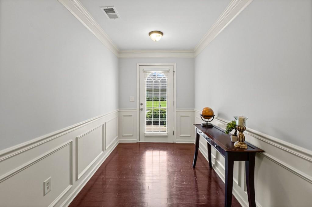 148 Cornerstone Circle Property Photo 6