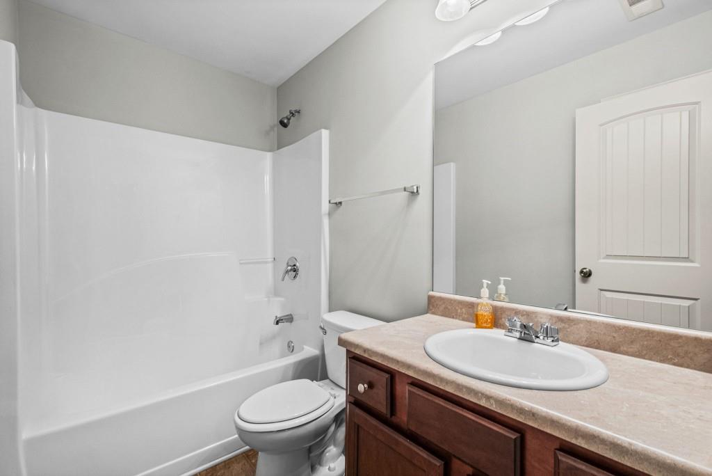 148 Cornerstone Circle Property Photo 28
