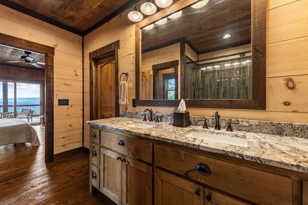 330 Serenity Ridge Lane Property Photo 34