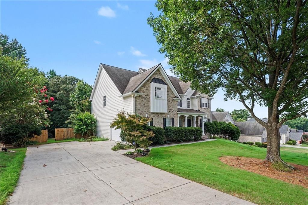1200 Lilac Arbor Road Property Photo 2