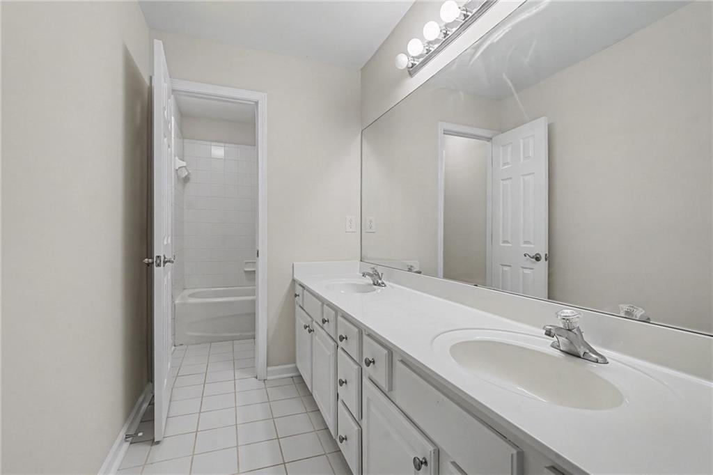 1200 Lilac Arbor Road Property Photo 28
