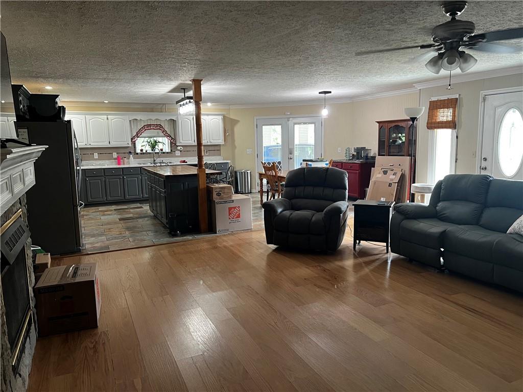 208 Kentucky Drive Ne Property Photo 5