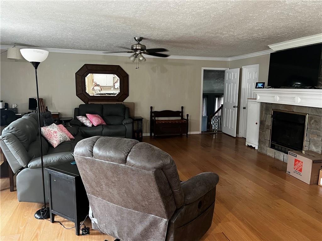 208 Kentucky Drive Ne Property Photo 7