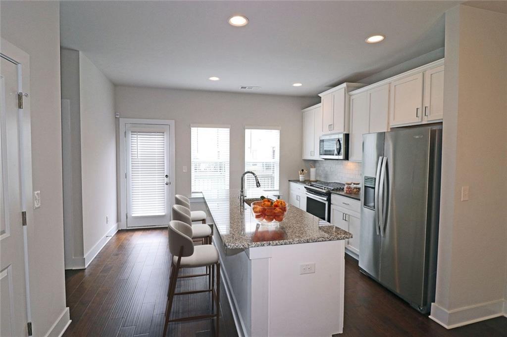 2163 Wiggins Walk Property Photo 9