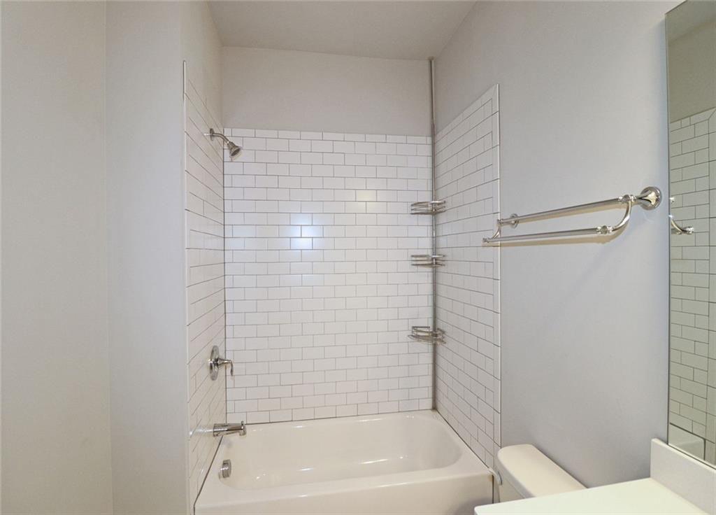 2163 Wiggins Walk Property Photo 22