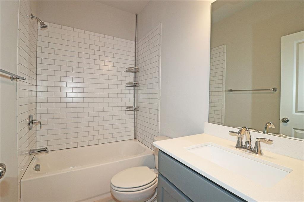 2163 Wiggins Walk Property Photo 26