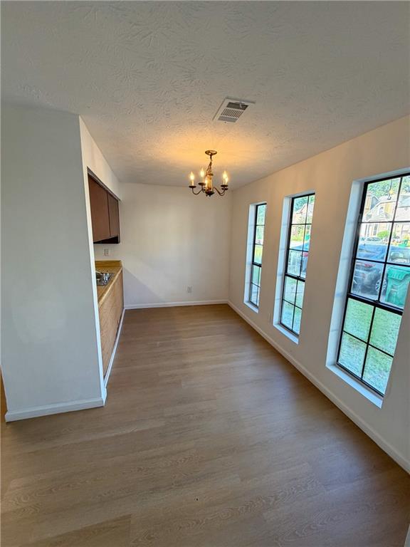 869 Heritage Oaks Drive Property Photo 4