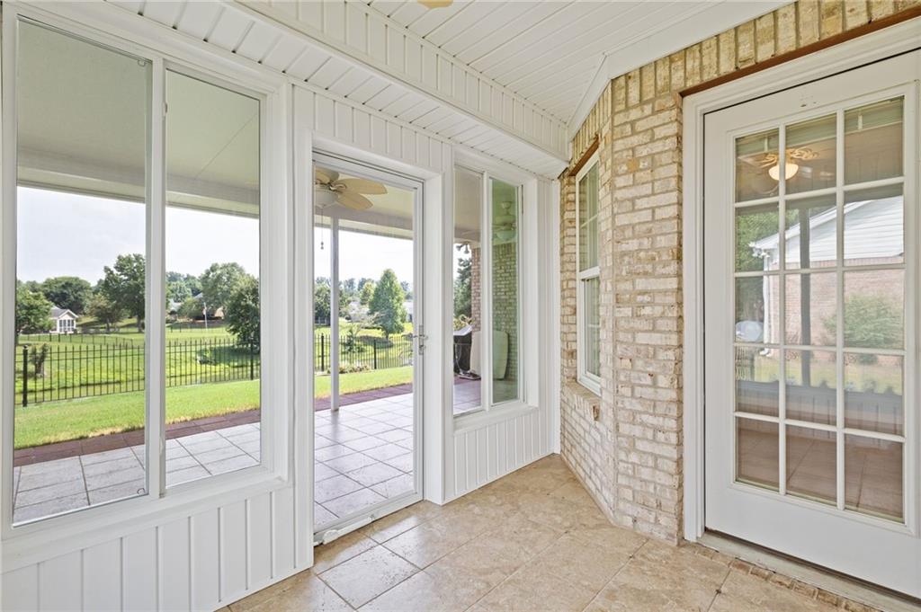 112 Clubhouse Drive Property Photo 33