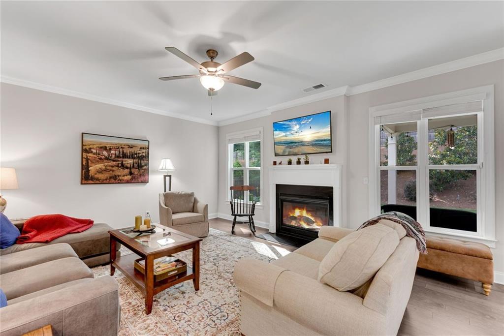 3087 Mountain Shadow Way Property Photo 13