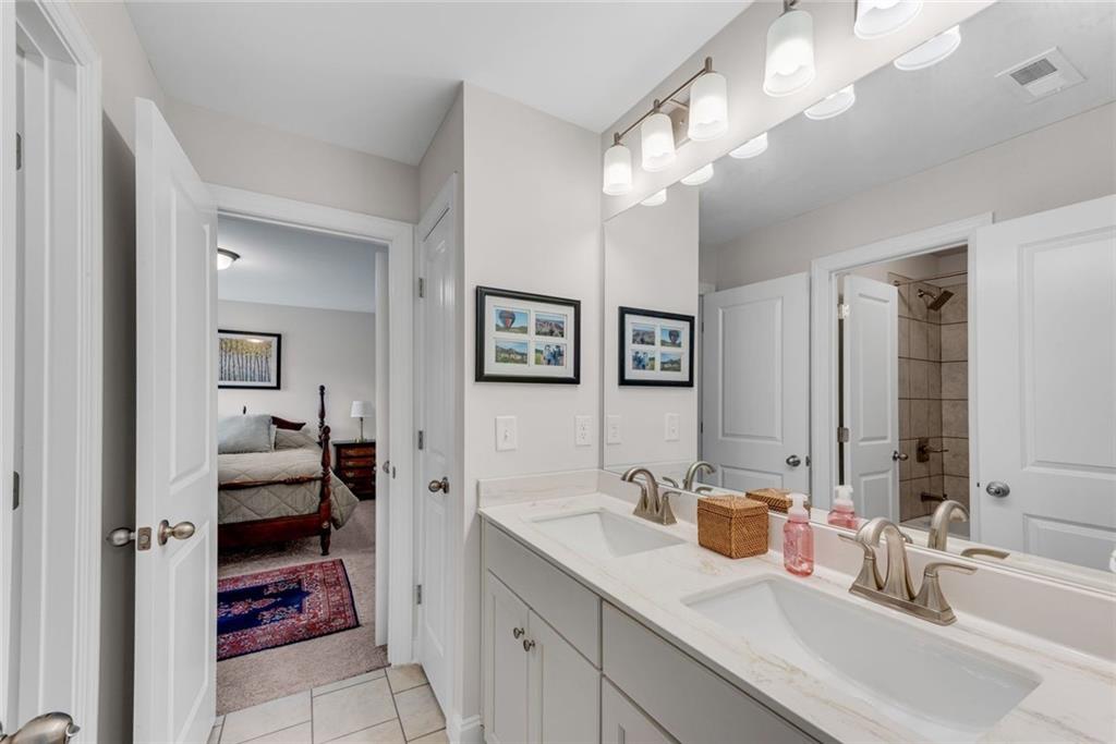 3087 Mountain Shadow Way Property Photo 32