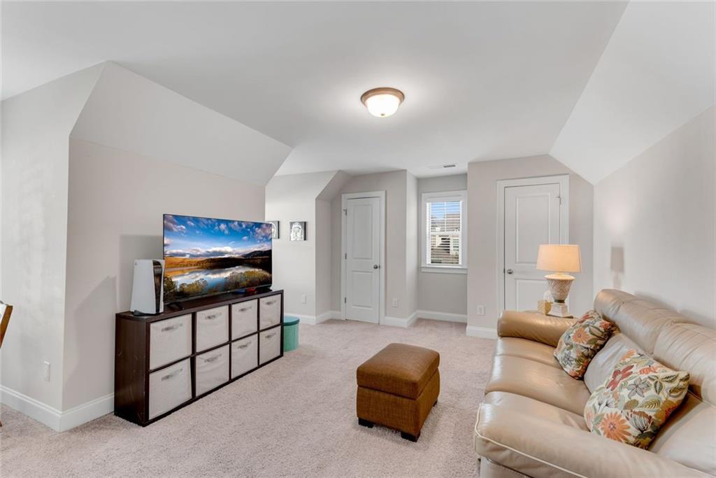 3087 Mountain Shadow Way Property Photo 34