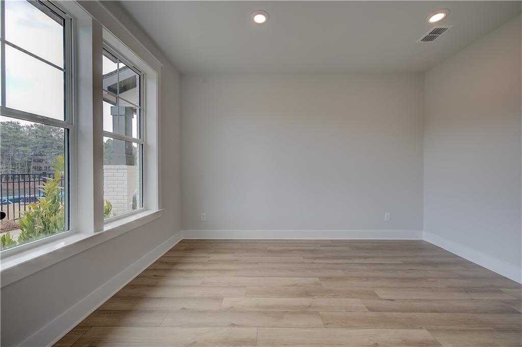 1080 Ascent Place Property Photo 3