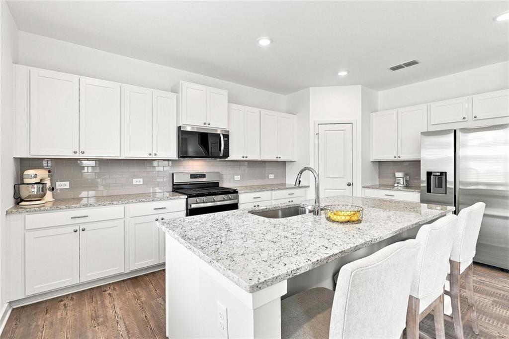 2482 Brown Dove Way Property Photo 11