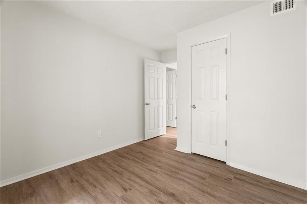 804 Woodcliff Drive Property Photo 26