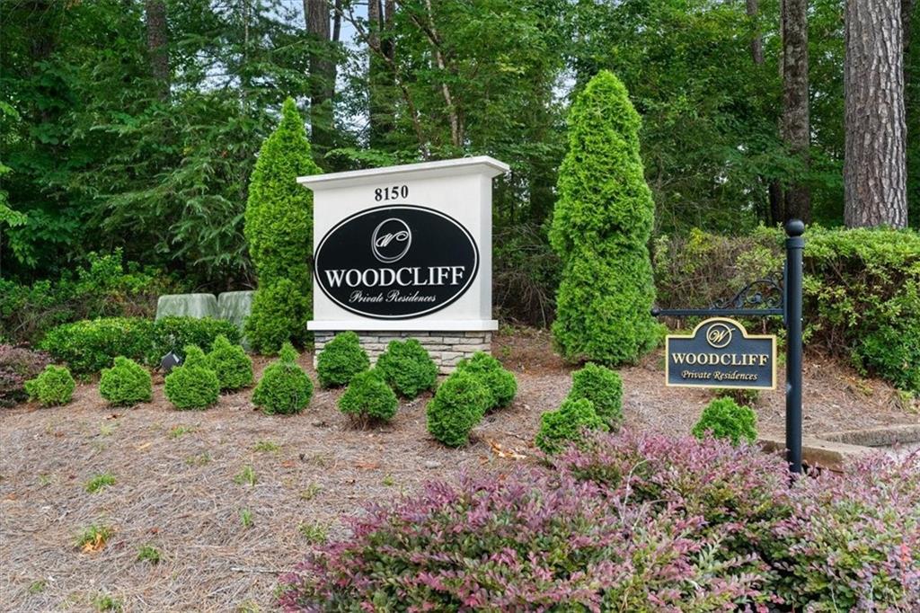 804 Woodcliff Drive Property Photo 33