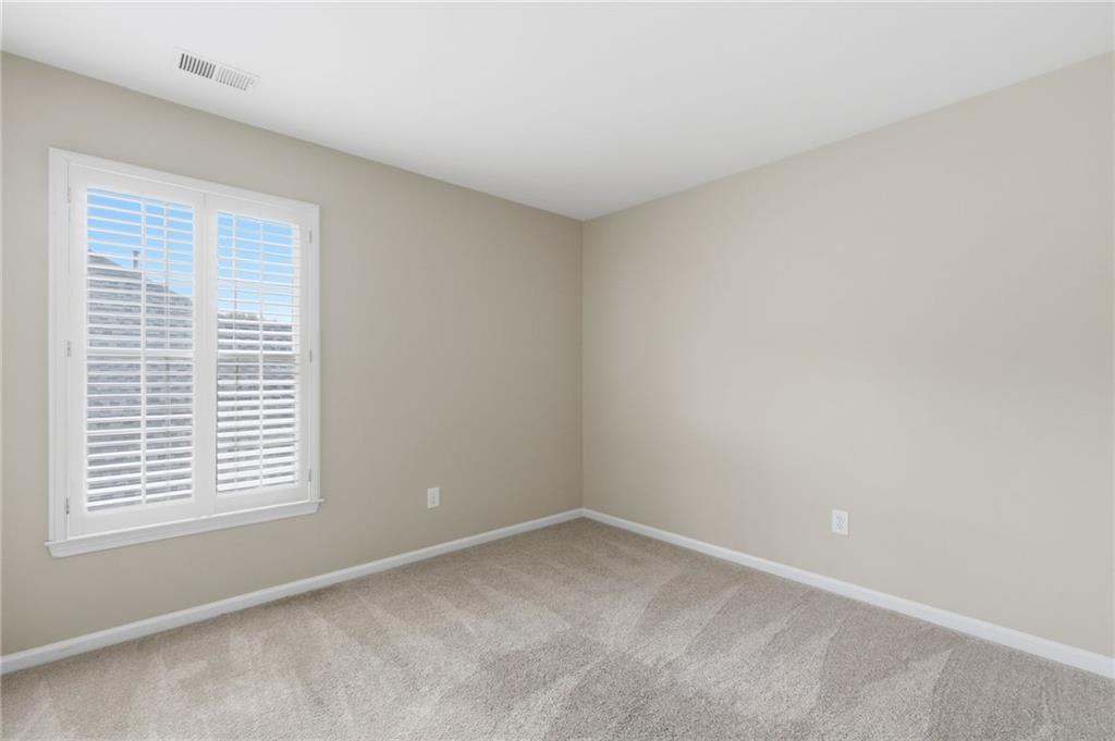 2075 Drogheda Lane Property Photo 14