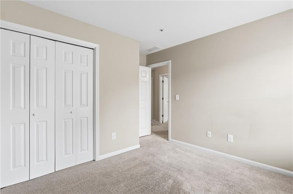 2075 Drogheda Lane Property Photo 15
