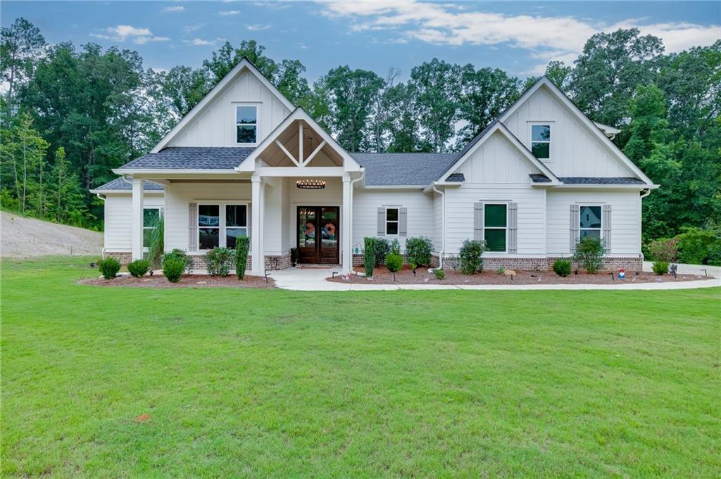 1077 Riverstone Drive Property Photo 1