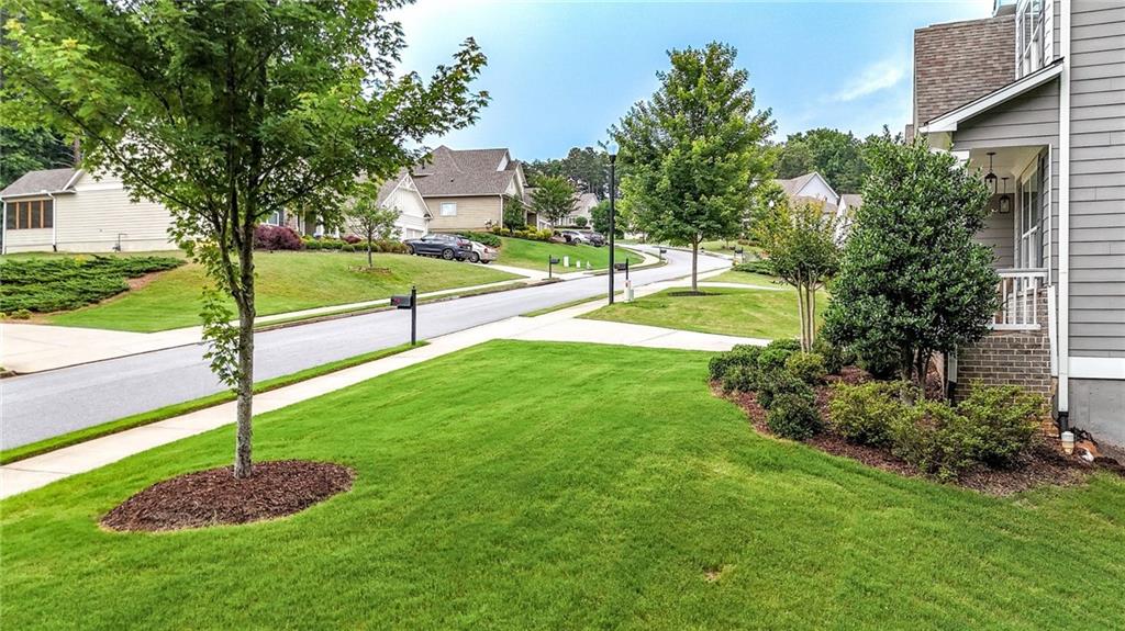 120 Longleaf Drive Property Photo 8