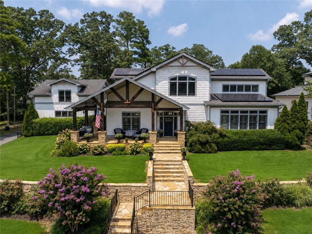 2019 Cambridge Avenue Property Photo 1