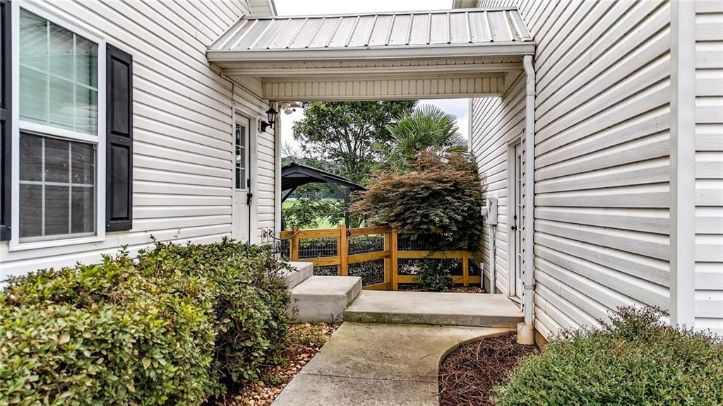 30 Sullins Road Property Photo 9