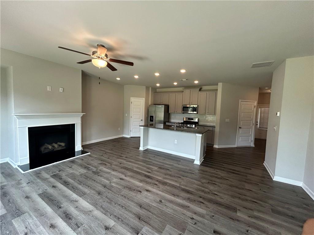 3685 Prospect Point Drive Property Photo 4
