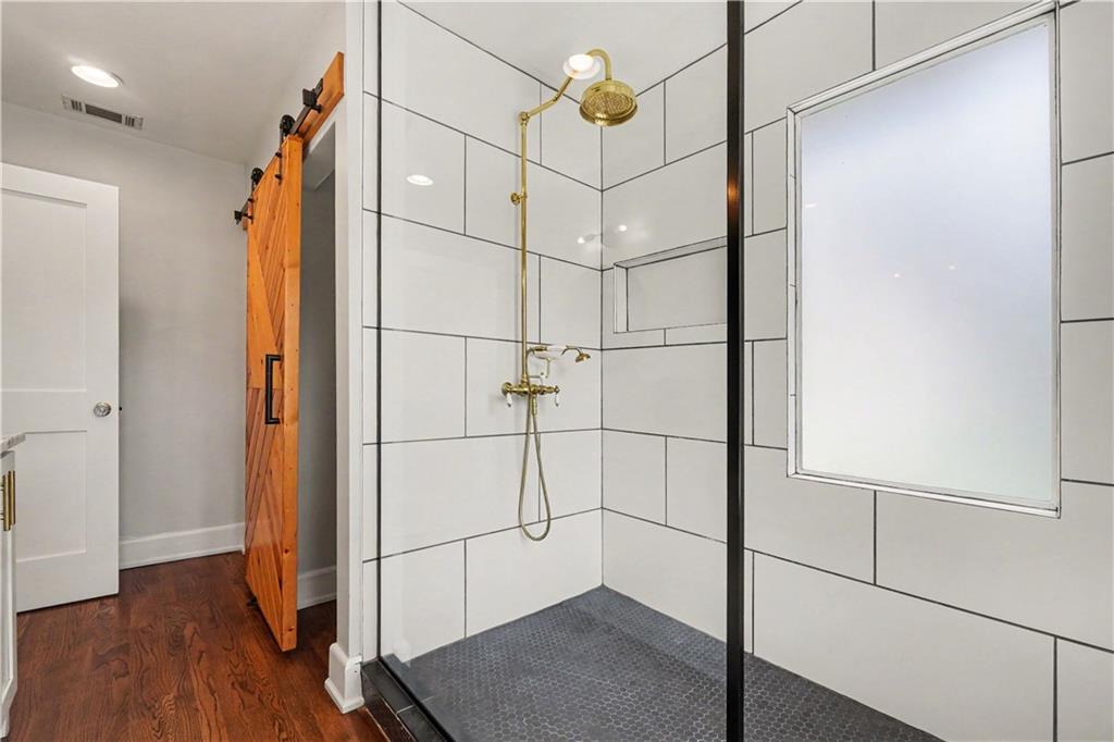 1180 Cameron Court Ne Property Photo 29